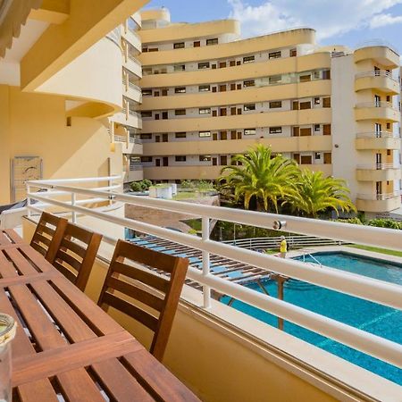 Marina 2Bdr Apartment With Balcony & Pool - 5Min From Beach By Lovelystay 쿼테이라 외부 사진