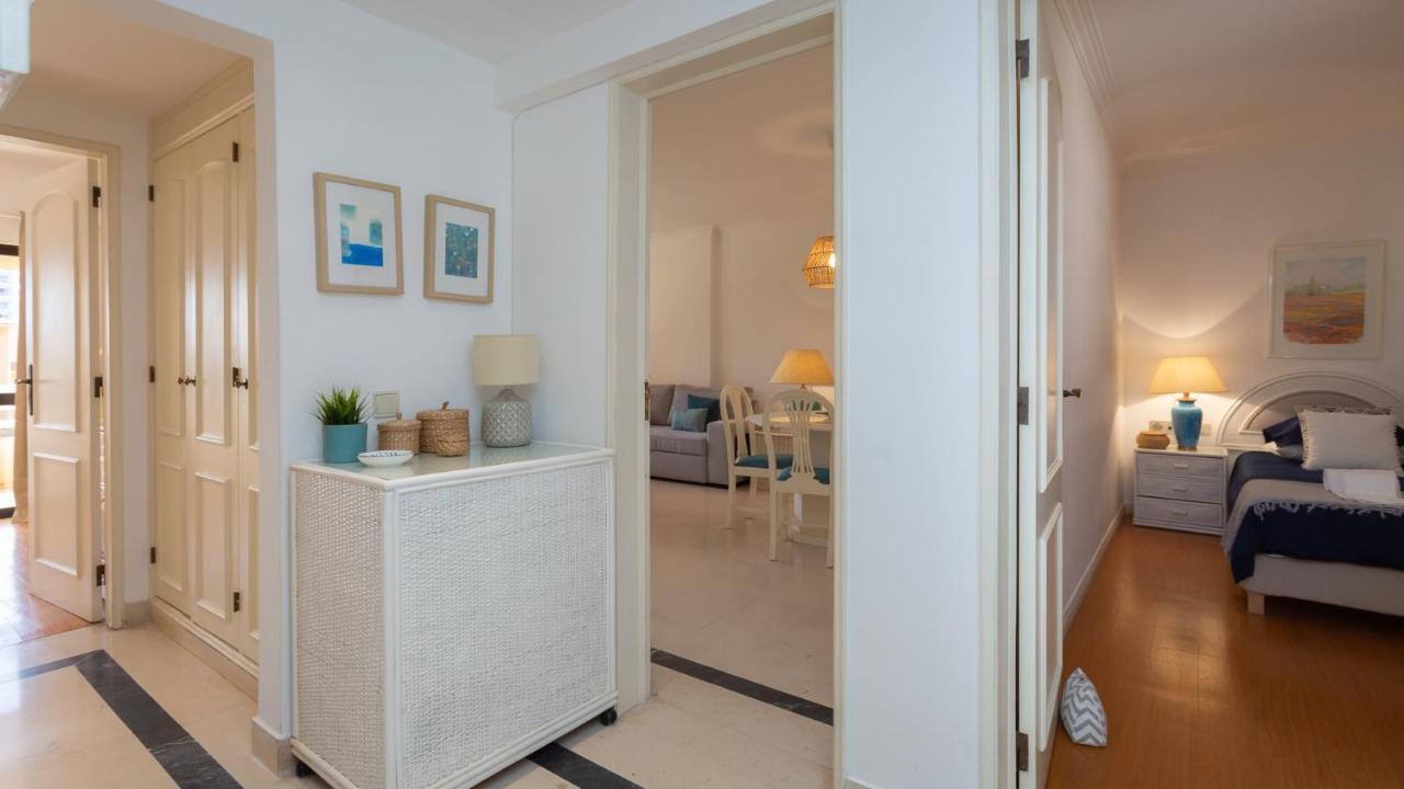 Marina 2Bdr Apartment With Balcony & Pool - 5Min From Beach By Lovelystay 쿼테이라 외부 사진