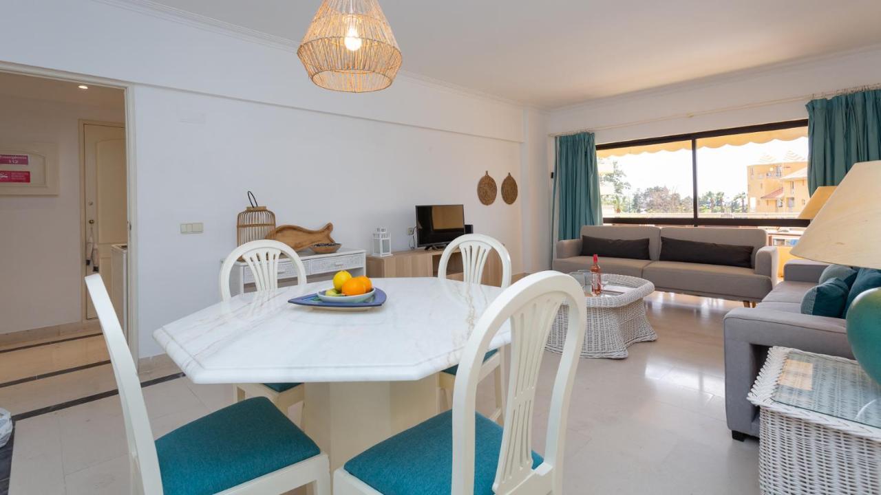 Marina 2Bdr Apartment With Balcony & Pool - 5Min From Beach By Lovelystay 쿼테이라 외부 사진